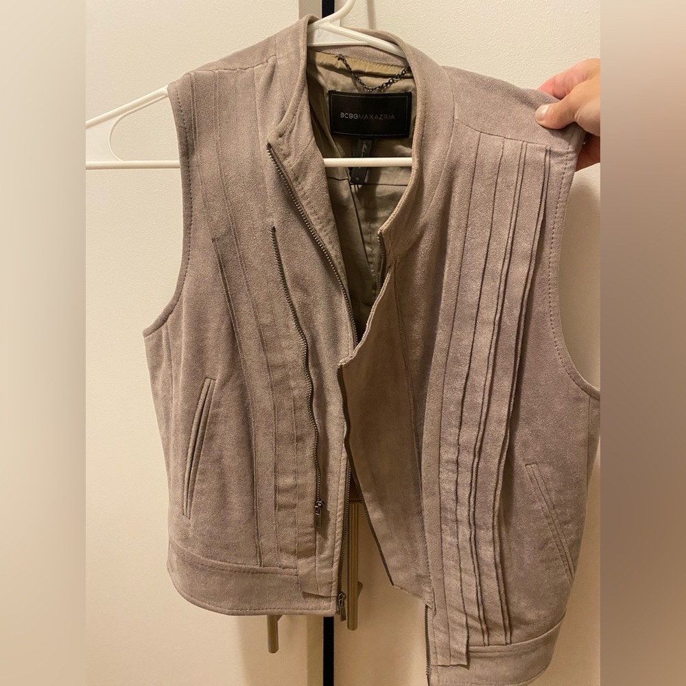 BCBGmaxazria grey suede vest